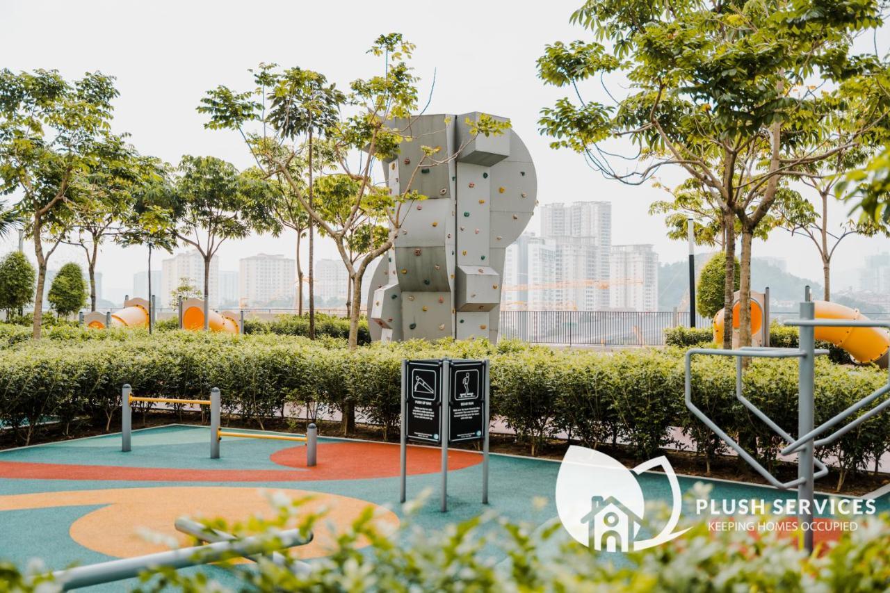 Datum Jelatek By Plush Kuala Lumpur Ngoại thất bức ảnh